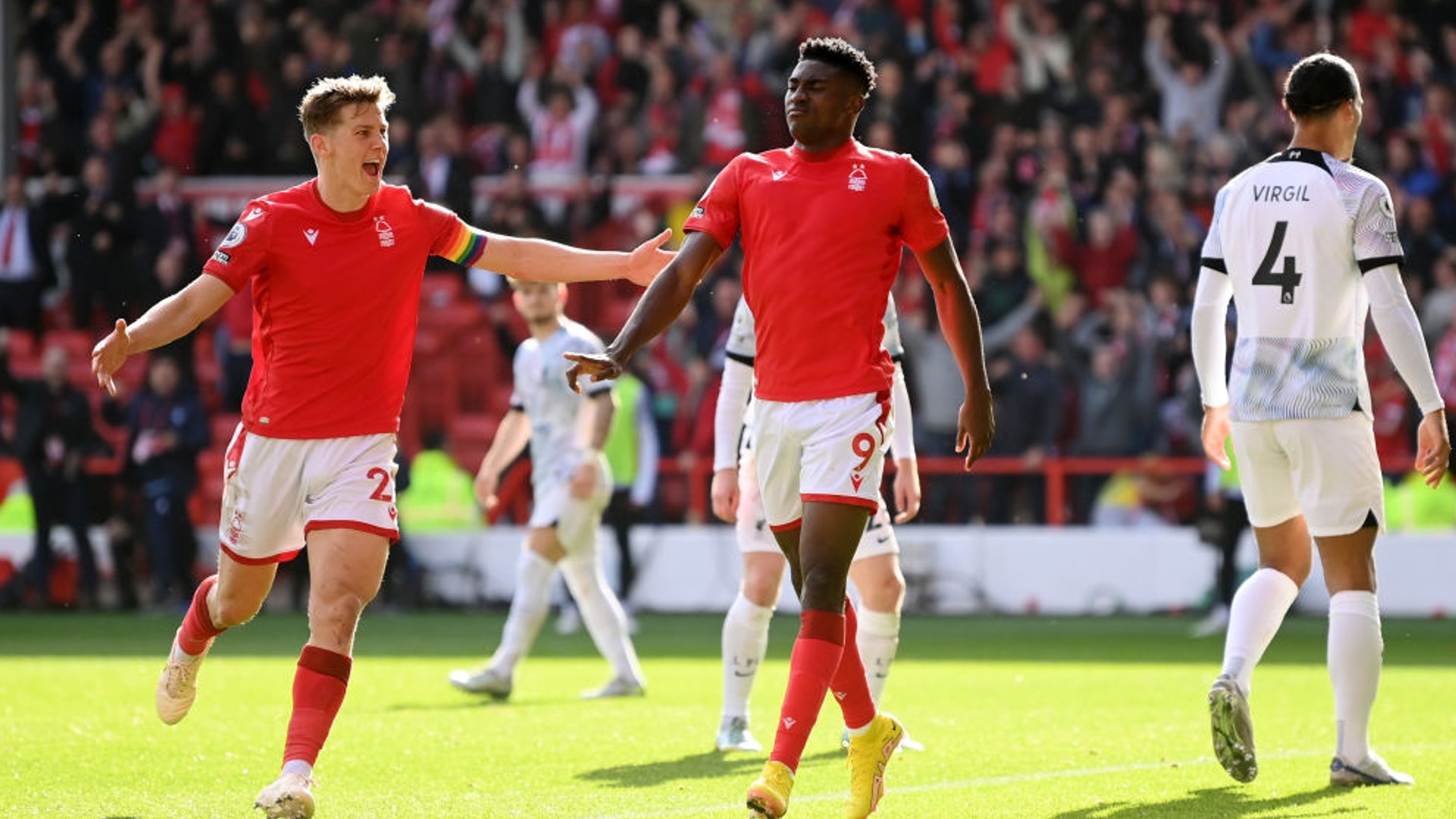 络上引发了 络上引发了